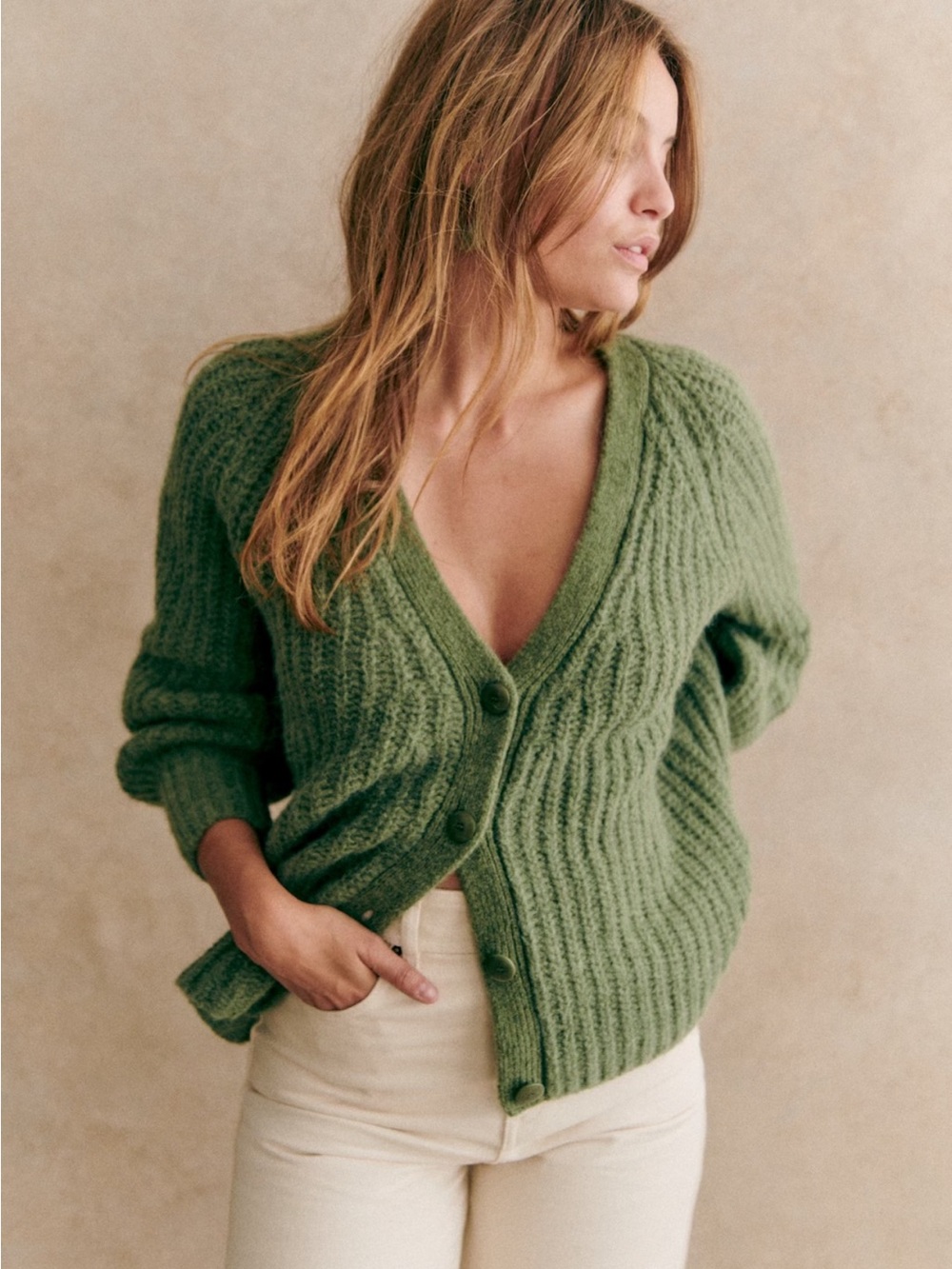 Sézane Basile Cardigan - Picture 2 of 4